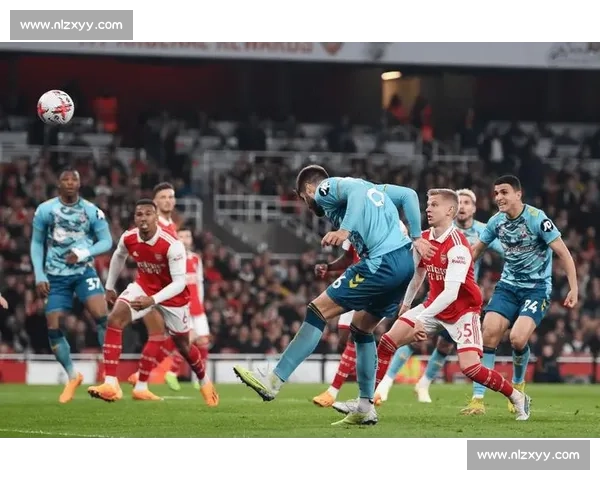 南安普敦对决沃特福德：英冠巅峰碰撞全景深度前瞻解析