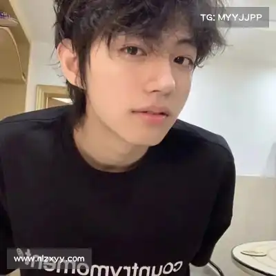 窦芸昀